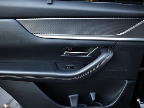 Used 2024 MAZDA CX-90 Plug-In Hybrid w/ Premium Plus image 28