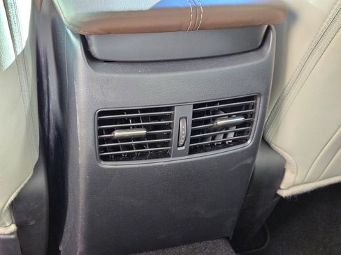 Used 2025 MAZDA CX-30 2.5 Turbo w/ Premium Package image 14