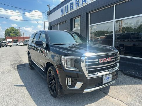 Used 2021 GMC Yukon SLT w/ Rear Media and Nav Package AWD/4WD image 1