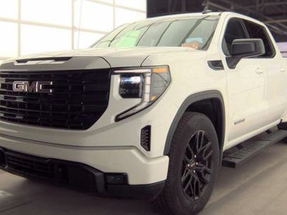 Used 2024 GMC Sierra 1500 Elevation