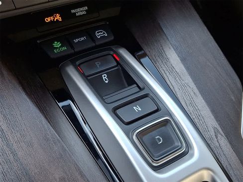 Used 2018 Honda Clarity Touring image 13