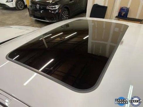 Used 2025 BMW 530i xDrive image 24