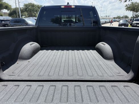 Used 2025 RAM 1500 Laramie w/ Sport Appearance Package AWD/4WD image 31