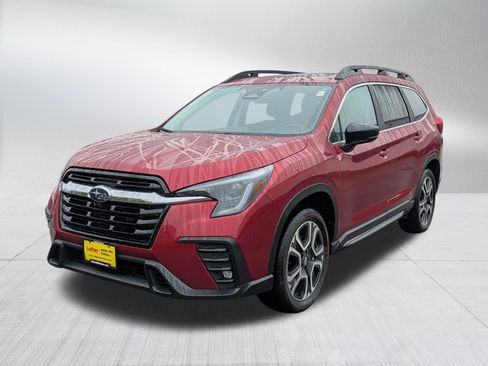 Certified 2026 Subaru Ascent Limited AWD/4WD image 3