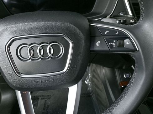 Used 2023 Audi Q5 e Premium AWD/4WD image 12