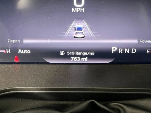 Used 2026 Jeep Cherokee Limited AWD/4WD image 25