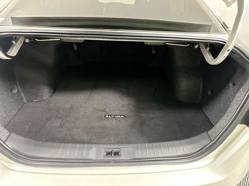 Used 2022 Nissan Altima 2.5 SV image 27