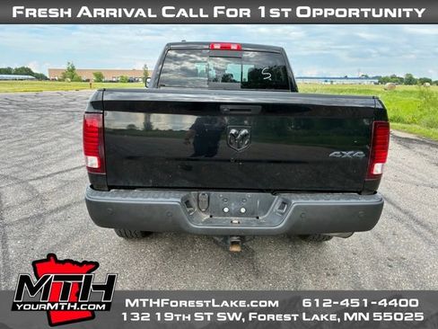 Used 2019 RAM 1500 Classic Warlock AWD/4WD image 7