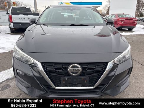 Used 2020 Nissan Sentra S image 2