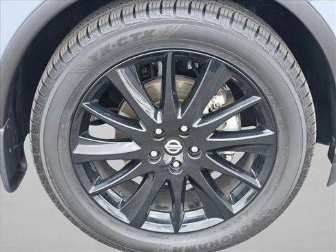 Used 2022 Nissan Murano SV w/ SV Midnight Edition Package image 24