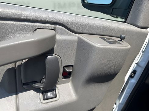 Used 2023 Chevrolet Express 2500 Extended w/ Driver Convenience Package image 20