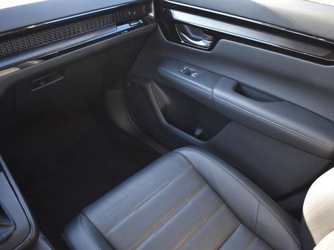 Used 2025 Honda CR-V EX-L image 24
