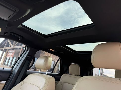 Used 2017 Ford Explorer Limited w/ Equipment Group 301A image 25