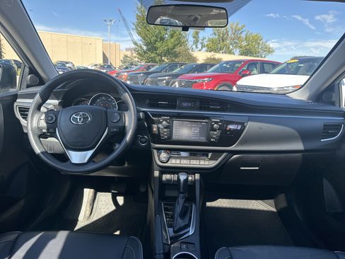 Used 2016 Toyota Corolla LE Premium FWD image 18