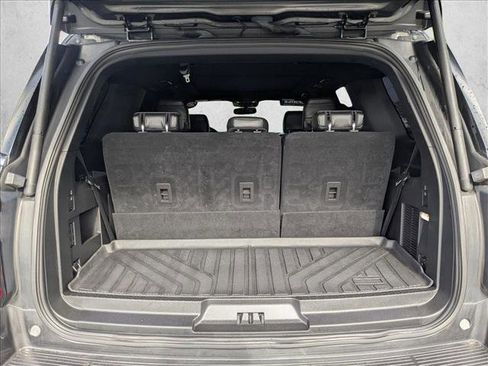 Used 2020 Ford Expedition Limited w/ Special Edition Package RWD image 6