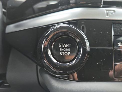 New 2026 Nissan Pathfinder SV FWD image 30