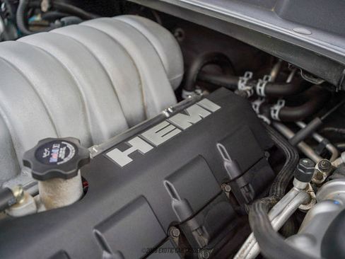 Used 2006 Chrysler 300 SRT8 w/ SRT Option Group II RWD image 18