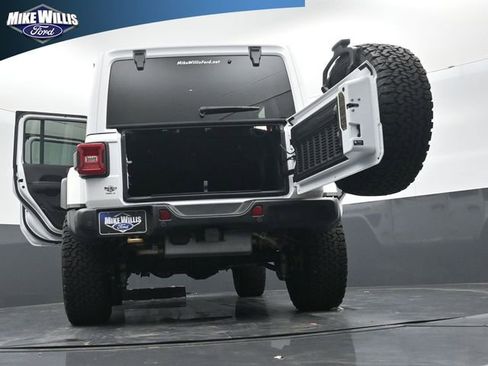Used 2023 Jeep Wrangler Unlimited Rubicon 392 AWD/4WD image 30