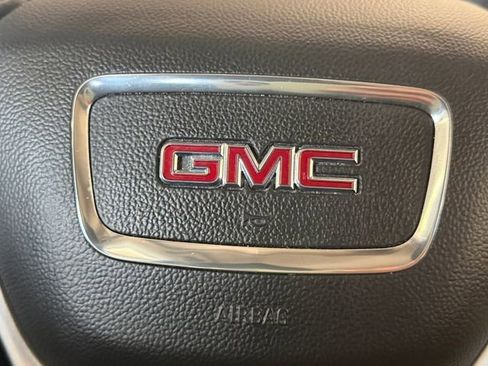 Used 2020 GMC Terrain SLE FWD image 5