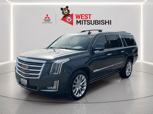 Used 2019 Cadillac Escalade ESV Platinum image 1