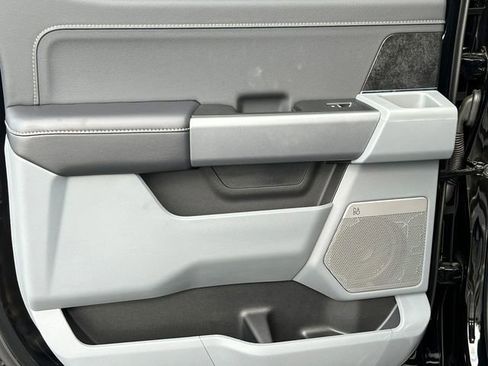 New 2025 Ford F150 Lightning Flash AWD/4WD image 39