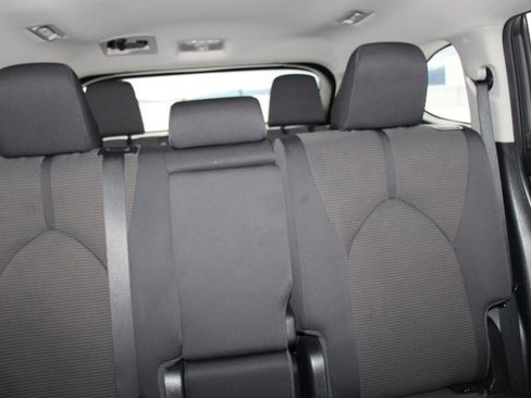 Certified 2023 Toyota Highlander LE image 24