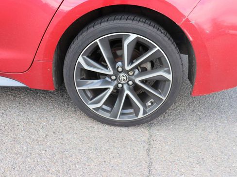 Certified 2020 Toyota Corolla SE image 9