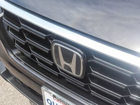 Used 2025 Honda CR-V EX-L image 14