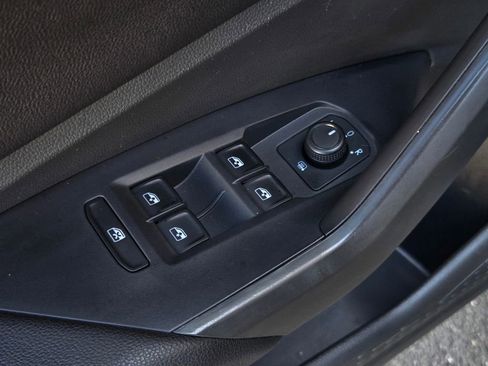 Used 2019 Volkswagen Jetta S w/ Driver Assistance Package FWD image 12