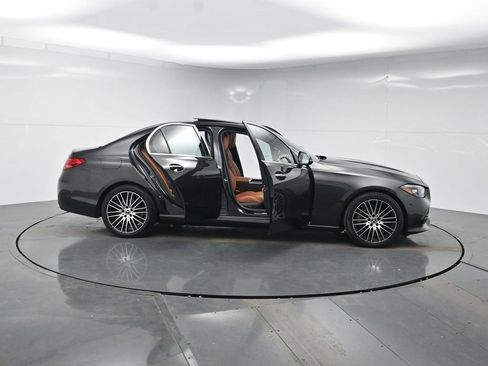 Used 2023 Mercedes-Benz C 300 4MATIC Sedan image 46