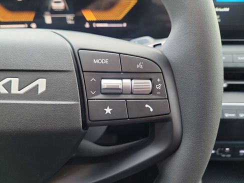 New 2026 Kia K4 FWD image 26