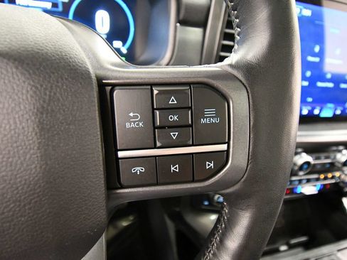 Used 2023 Ford F150 Lariat w/ Equipment Group 502A High AWD/4WD image 22