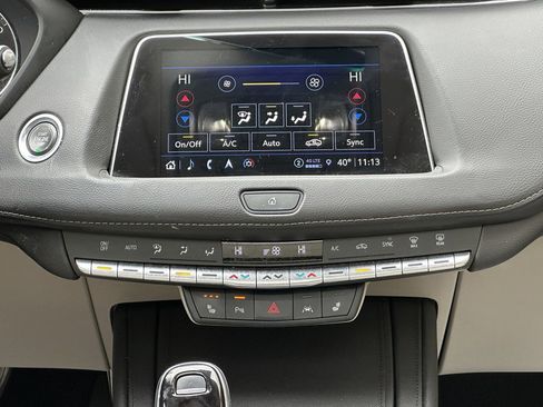 Certified 2023 Cadillac XT4 Luxury w/ Cold Weather Package image 12