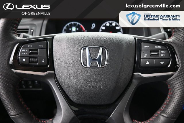 Used 2025 Honda Ridgeline Black Edition image 13
