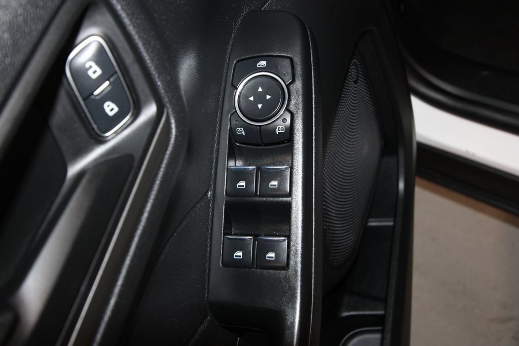 Used 2025 Ford Escape Active FWD image 6