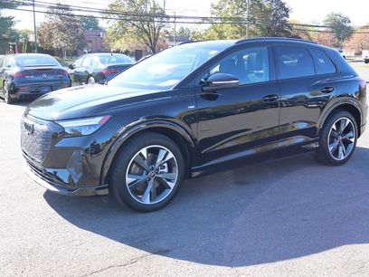 Used 2024 Audi Q4 e-tron Premium Plus w/ Premium Plus