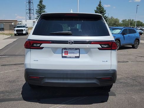 Certified 2025 Toyota Grand Highlander AWD image 20