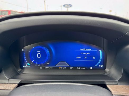 Certified 2020 Ford Explorer Platinum w/ Premium Technology Package image 34