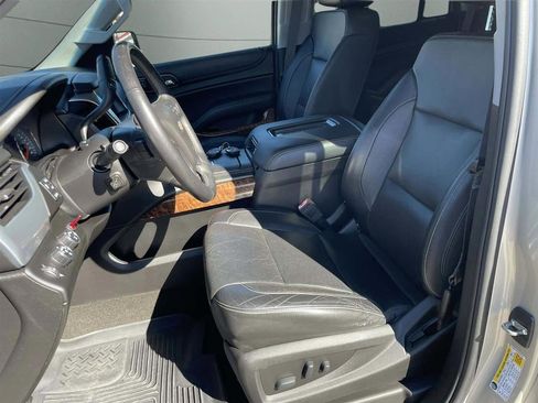 Used 2017 Chevrolet Tahoe Premier AWD/4WD image 16