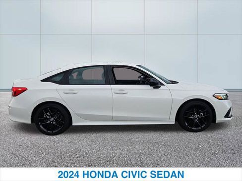 Certified 2024 Honda Civic Sport image 6