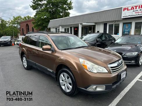 Used 2012 Subaru Outback 2.5i Premium AWD/4WD image 2