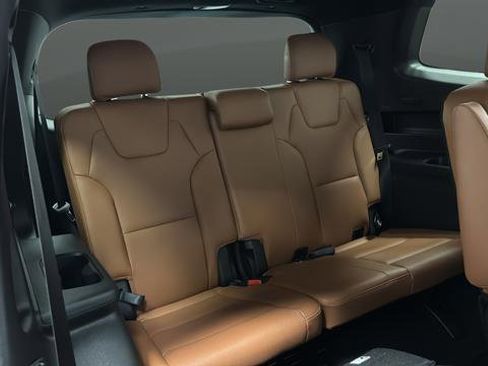 Used 2025 Kia Telluride EX X-Line AWD/4WD image 26