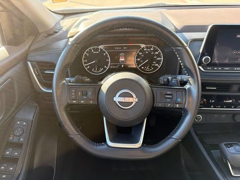 Used 2023 Nissan Rogue SV w/ SV Premium B Package AWD/4WD image 22