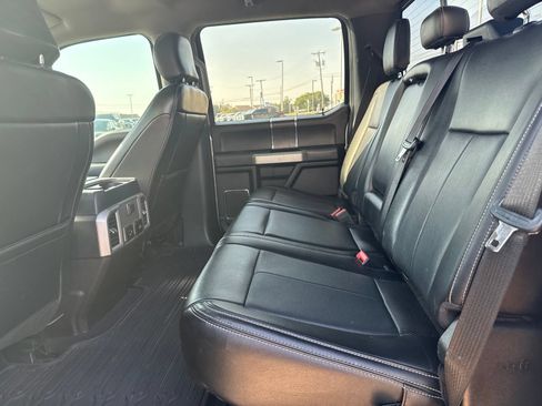 Used 2021 Ford F250 Lariat w/ Lariat Value Package AWD/4WD image 9