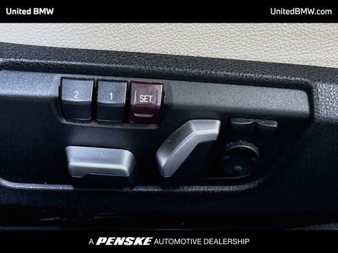 Used 2018 BMW 430i Convertible RWD image 4