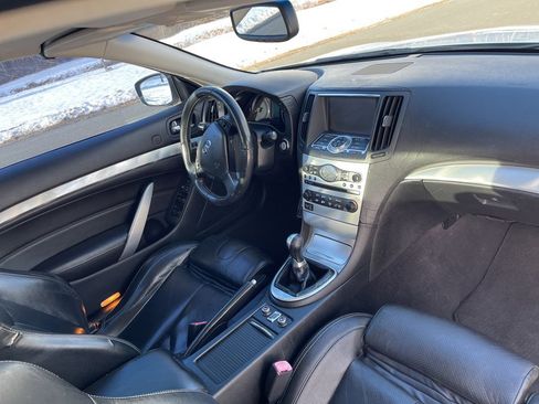 Used 2010 INFINITI G37 Sport image 24