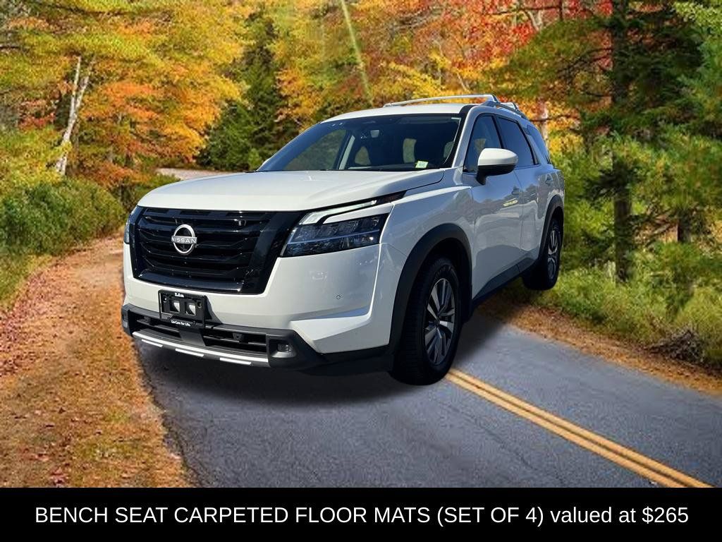 Certified 2023 Nissan Pathfinder SL w/ Black Appearance Package AWD/4WD image 7