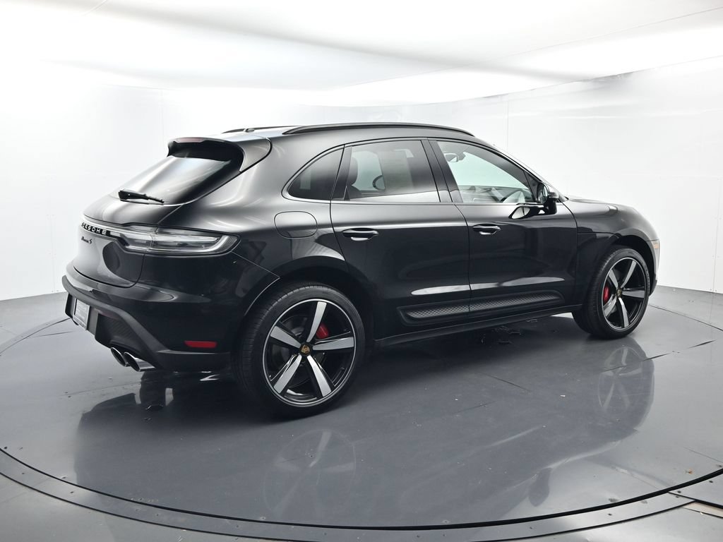 Certified 2023 Porsche Macan S AWD/4WD image 15