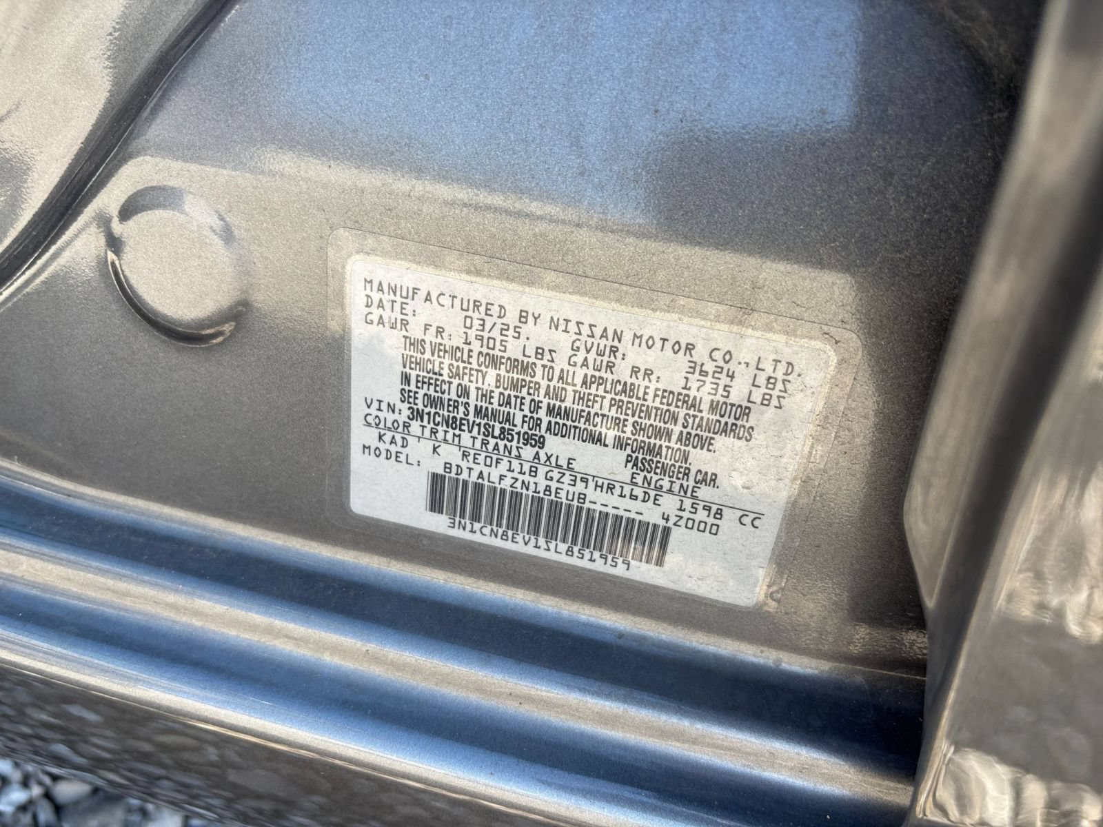 Used 2025 Nissan Versa SV FWD image 26
