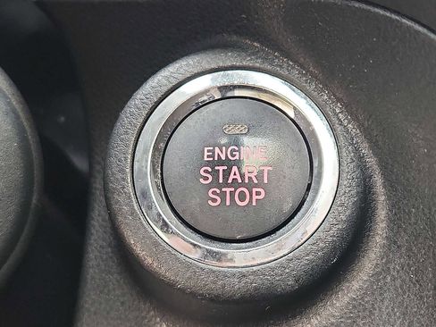 Used 2021 Subaru Forester Premium image 23